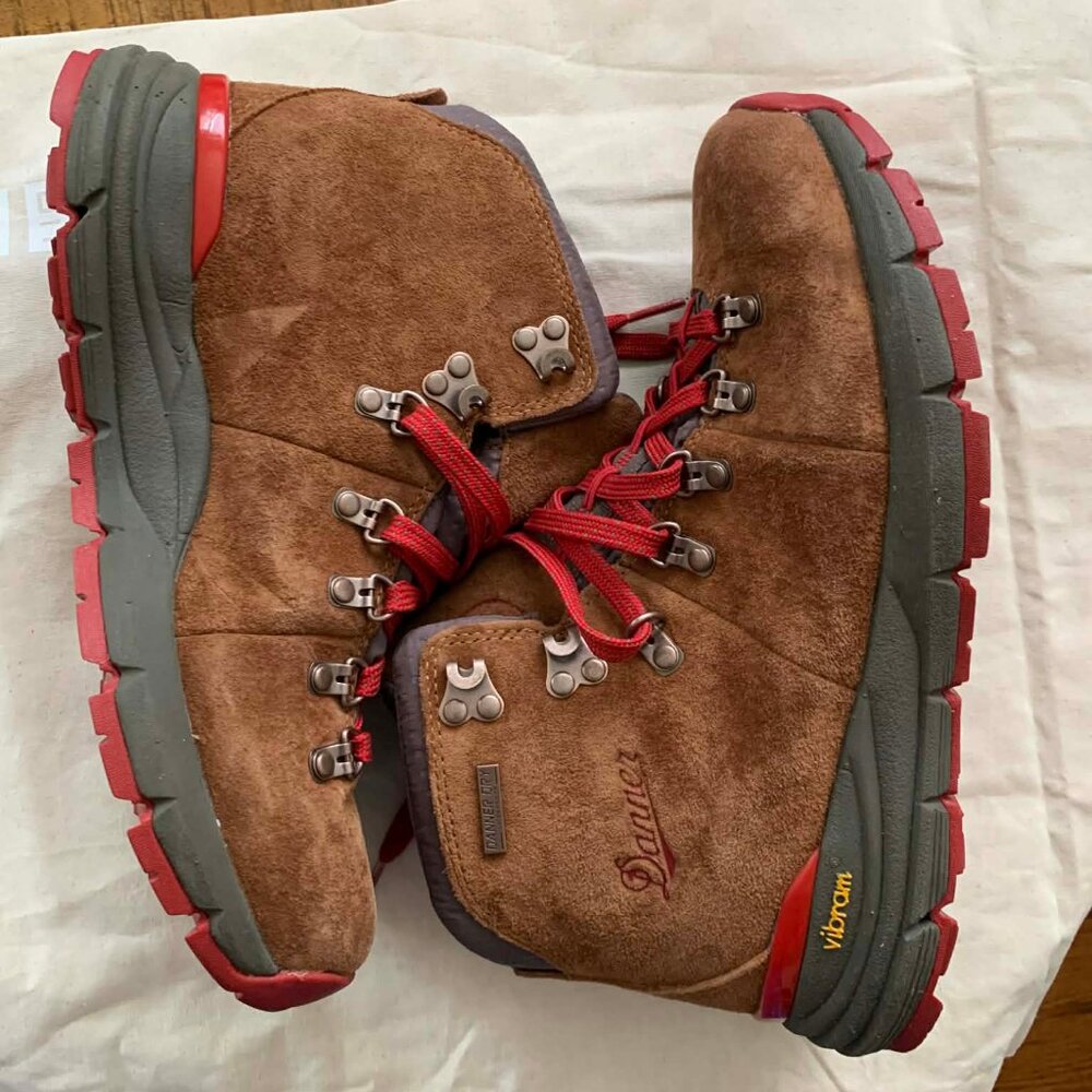 Women's Mountain 600 4.5" Hiking Boots